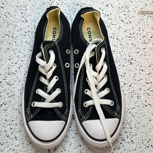 Converse size 2